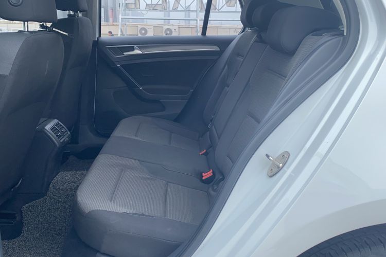 Used Volkswagen Golf 2016 1.6L Automatic Comfort Model Left Rear Seat