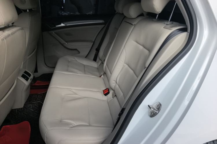 Used Volkswagen Golf 2016 1.6L Automatic Comfort Model Left Rear Seat