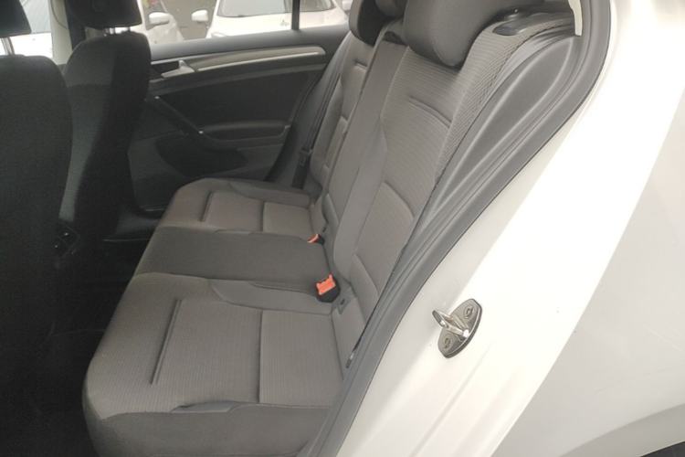 Used Volkswagen Golf 2016 1.6L Automatic Comfort Model Left Rear Seat