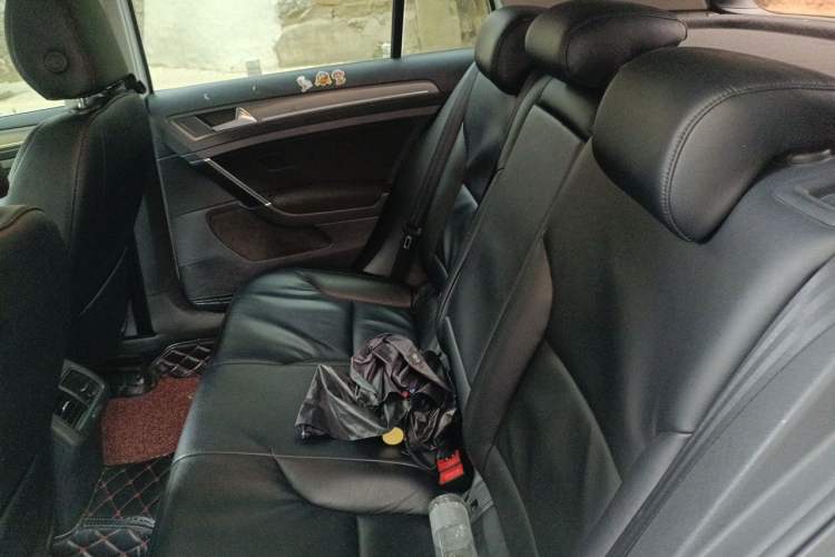 Used Volkswagen Golf 2016 230TSI Automatic Comfort Version Left Rear Seat