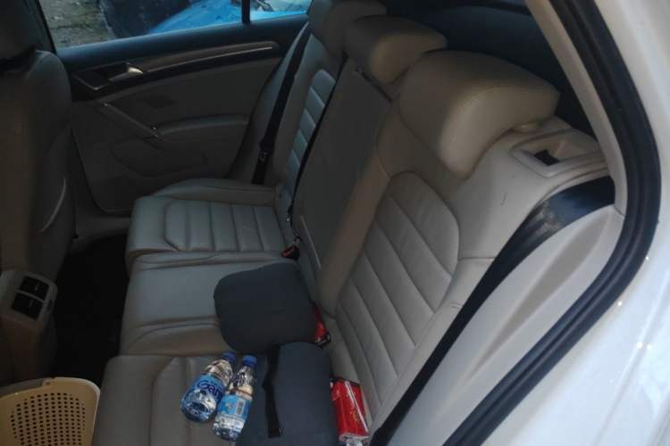 Used Volkswagen Golf 2016 230TSI Automatic Luxury Version Left Rear Seat