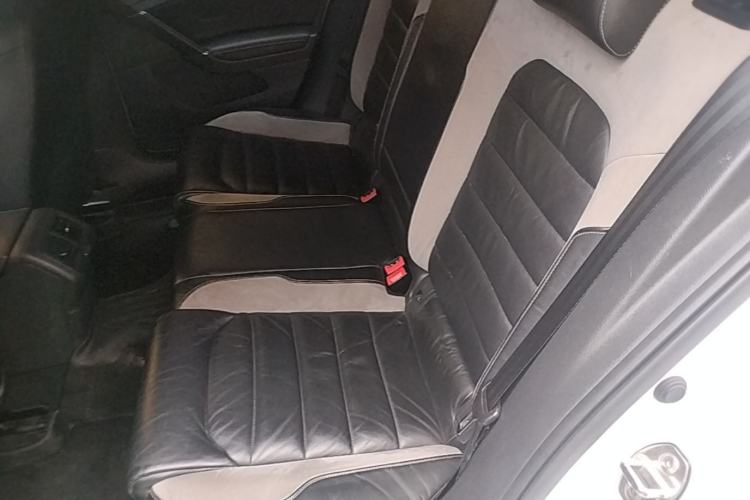 Used Volkswagen Golf 2016 1.4TSI Manual R-Line Left Rear Seat
