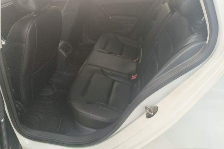 Used Volkswagen Golf 2016 230TSI Automatic Comfort Version Left Rear Seat
