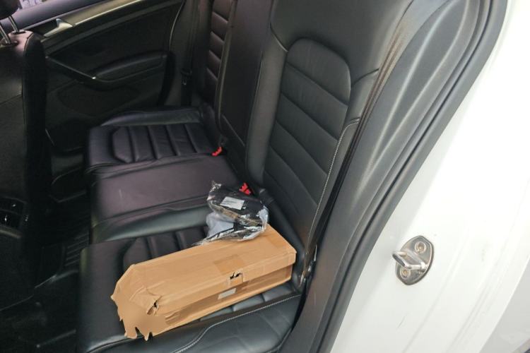 Used Volkswagen Golf 2016 230TSI Automatic Luxury Version Left Rear Seat