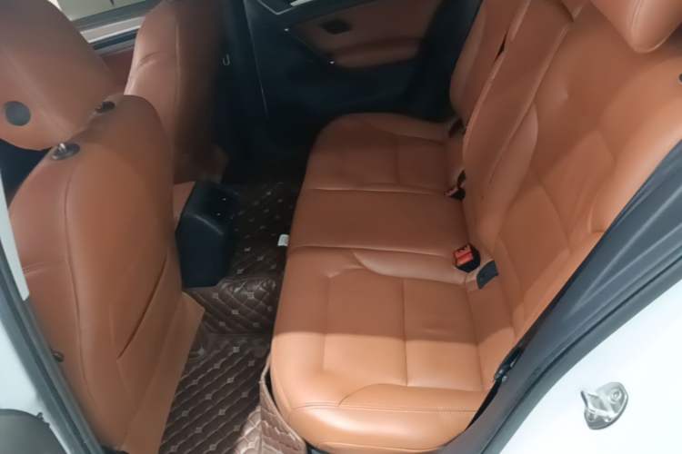Used Volkswagen Golf 2016 1.6L Automatic Comfort Model Left Rear Seat