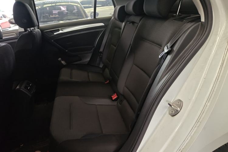 Used Volkswagen Golf 2016 1.6L Automatic Comfort Model Left Rear Seat