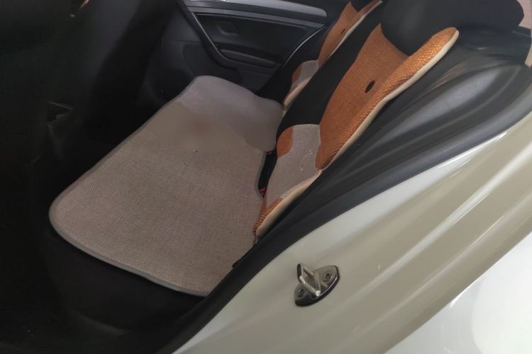 Used Volkswagen Golf 2016 1.6L Automatic Fashion Model Left Rear Seat
