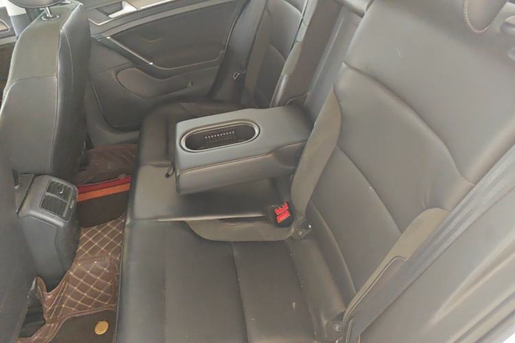 Used Volkswagen Golf 2016 1.6L Automatic Comfort Model Left Rear Seat