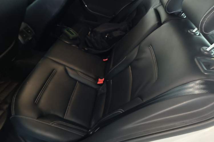 Used Volkswagen Golf 2016 1.6L Automatic Comfort Model Left Rear Seat