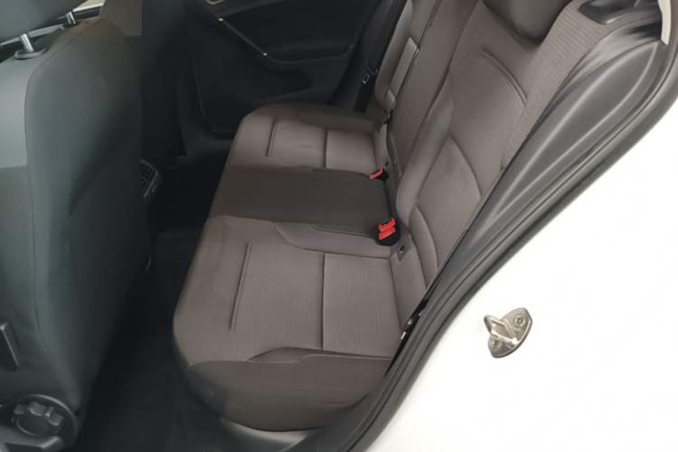 Used Volkswagen Golf 2016 230TSI Manual Comfort Version Left Rear Seat