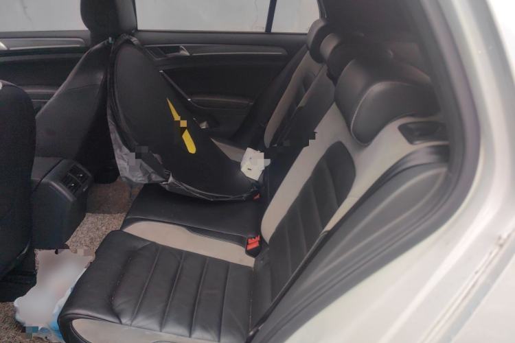 Used Volkswagen Golf 2016 1.4TSI Automatic R-Line Left Rear Seat