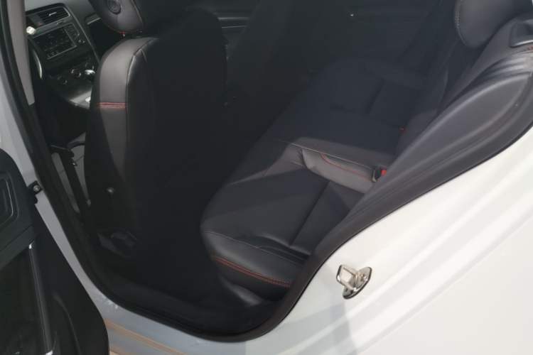 Used Volkswagen Golf 2016 230TSI Automatic Comfort Version Left Rear Seat