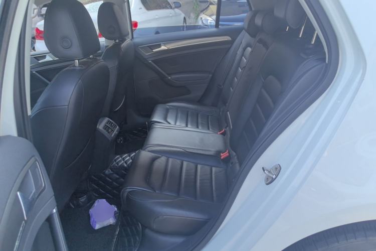 Used Volkswagen Golf 2016 230TSI Automatic Luxury Version Left Rear Seat