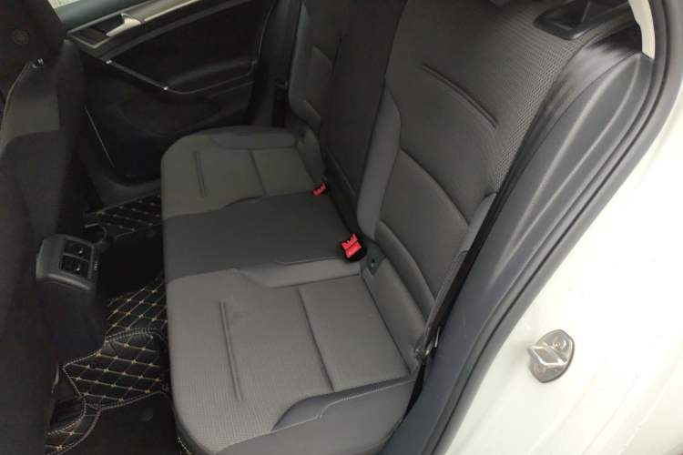 Used Volkswagen Golf 2016 230TSI Manual Comfort Version Left Rear Seat