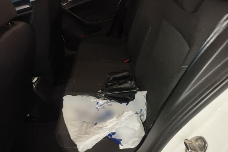 Used Volkswagen Golf 2016 1.6L Automatic Fashion Model Left Rear Seat