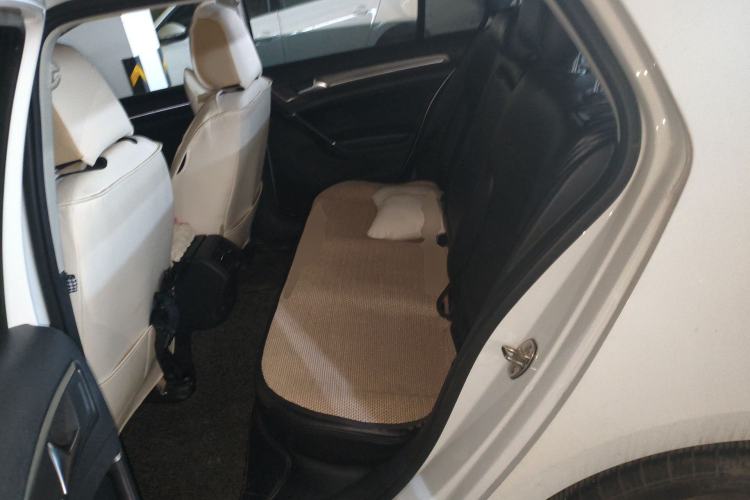 Used Volkswagen Golf 2016 1.6L Automatic Comfort Model Left Rear Seat
