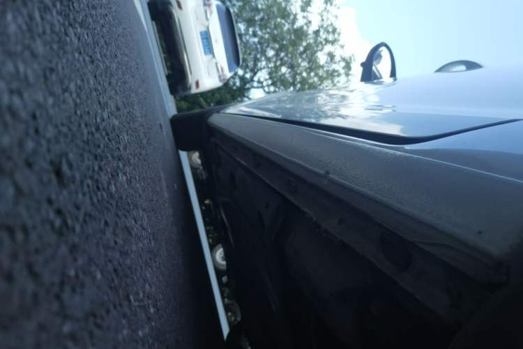 Used Volkswagen Golf 2016 1.6L Automatic Comfort Model Left Side Sill