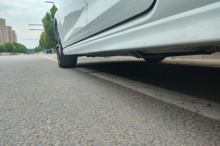 Used Volkswagen Golf 2016 1.4TSI Automatic R-Line Left Side Sill