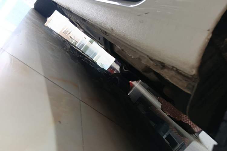 Used Volkswagen Golf 2016 1.6L Automatic Comfort Model Left Side Sill
