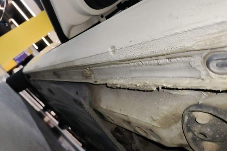 Used Volkswagen Golf 2016 1.6L Automatic Comfort Model Left Side Sill