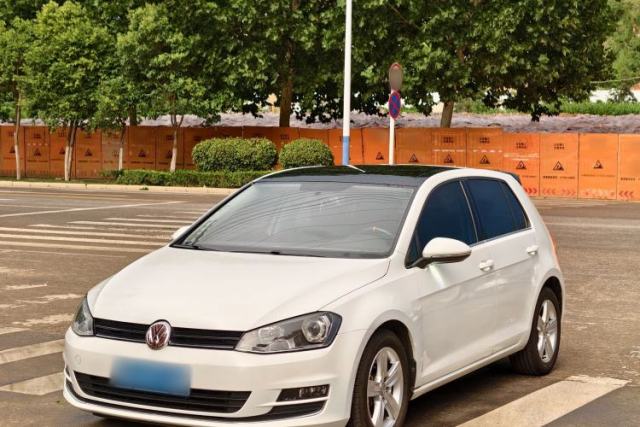 Used Volkswagen Golf 2016 230TSI Manual Comfort Version