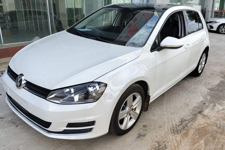Ojetý Volkswagen Golf 2016 230TSI Automatic Comfort Version Guazi used car, China used car export, Used car for sale, Used  cars, Cheapest cars for sale