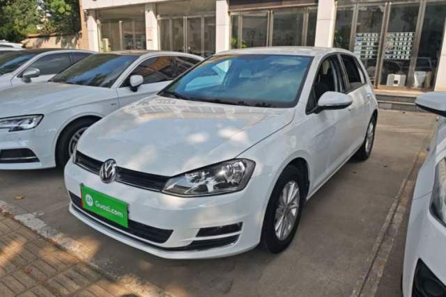 Used Volkswagen Golf 2016 1.6L Automatic Fashion Model