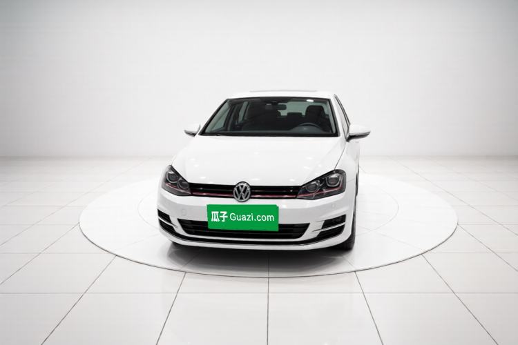 Ojetý Volkswagen Golf 2016 230TSI Automatic Comfort Version Guazi used car, China used car export, Used car for sale, Used  cars, Cheapest cars for sale