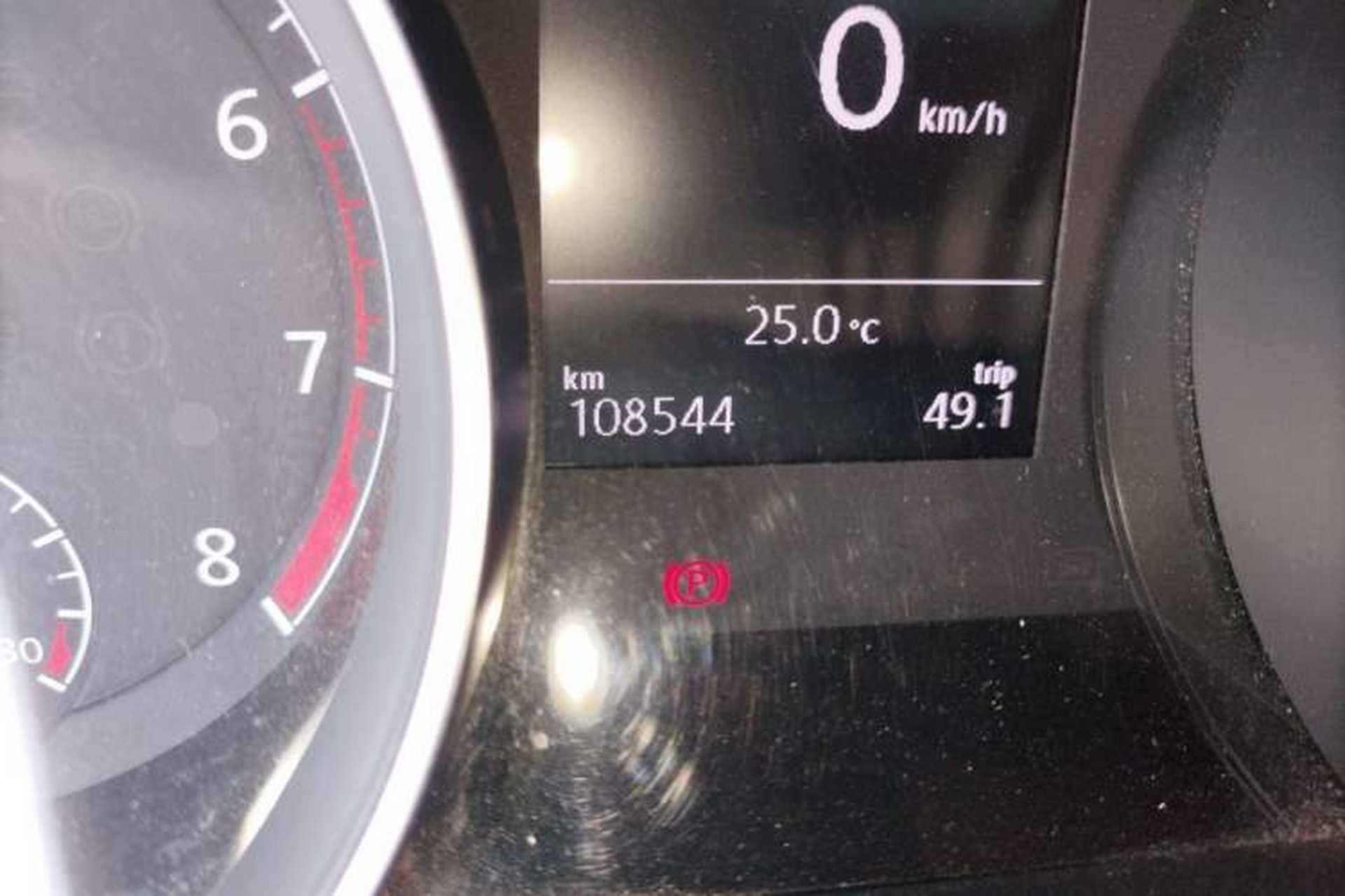 Used Volkswagen Golf 2016 230TSI Automatic Luxury Version Odometer Close Up