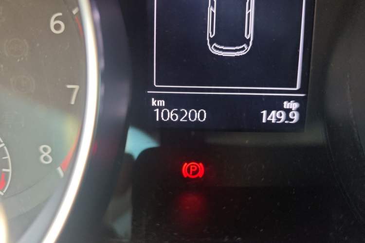Used Volkswagen Golf 2016 1.4 TSI 25th Anniversary Edition Odometer Close Up
