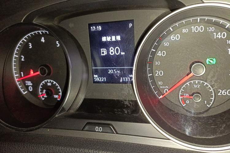 Used Volkswagen Golf 2016 1.6L Automatic Comfort Model Odometer Close Up