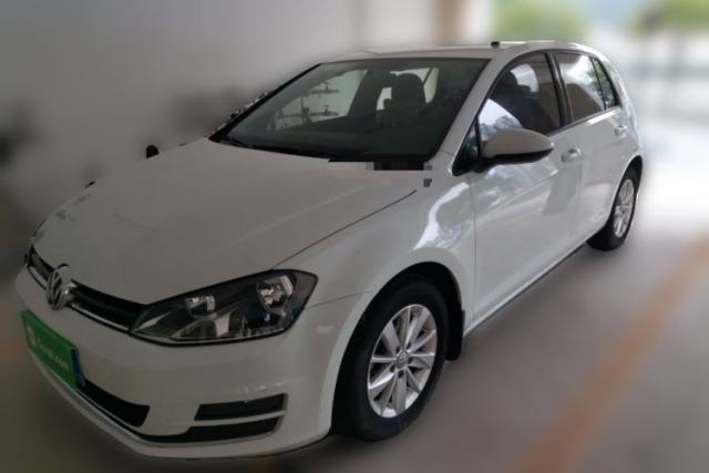 Used Volkswagen Golf 2016 1.6L Manual Fashion Edition
