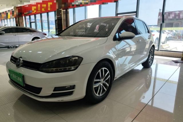 Używany Volkswagen Golf 2016 230TSI Automatic Luxury Version
