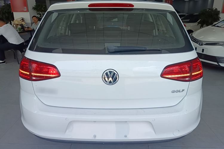 Used Volkswagen Golf 2016 1.6L Automatic Fashion Model Rear