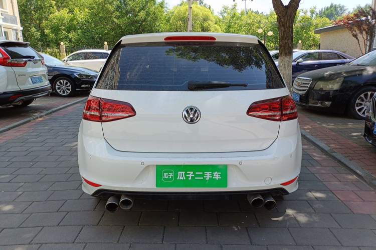 Used Volkswagen Golf 2016 1.4TSI Automatic R-Line Rear