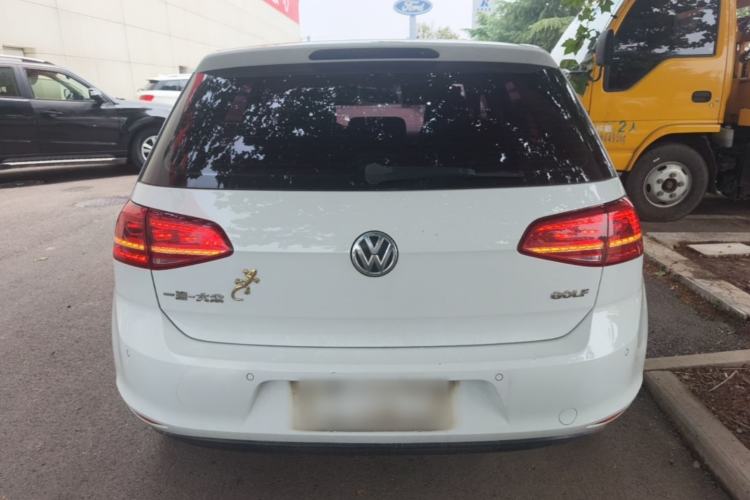 Used Volkswagen Golf 2016 1.6L Manual Fashion Edition Rear