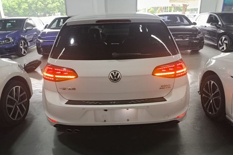 Used Volkswagen Golf 2016 1.4TSI Automatic R-Line Rear