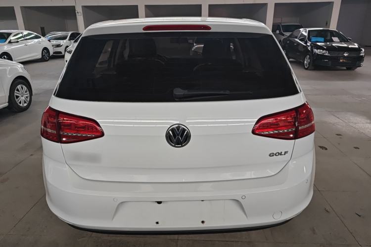Used Volkswagen Golf 2016 1.6L Manual Fashion Edition Rear