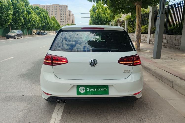 Used Volkswagen Golf 2016 1.4TSI Automatic R-Line Rear