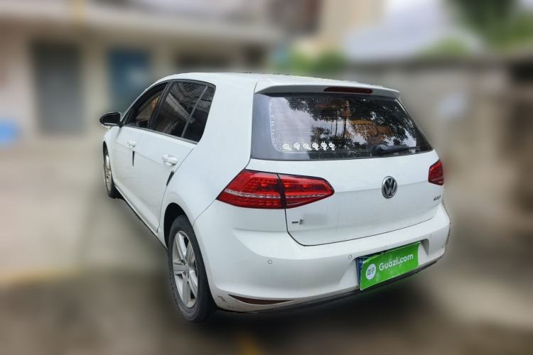 Used Volkswagen Golf 2016 1.6L Automatic Comfort Model Rear Left 45 Deg