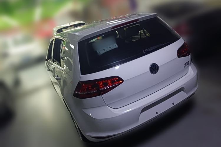Used Volkswagen Golf 2016 230TSI Automatic Comfort Version Rear Left 45 Deg