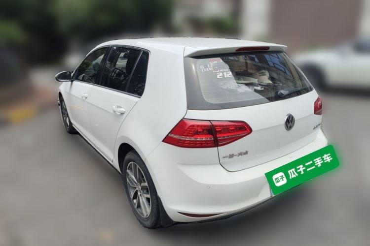 Used Volkswagen Golf 2016 230TSI Automatic Luxury Version Rear Left 45 Deg