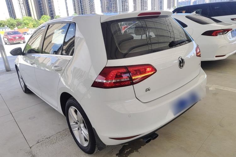 Used Volkswagen Golf 2016 230TSI Automatic Comfort Version Rear Left 45 Deg