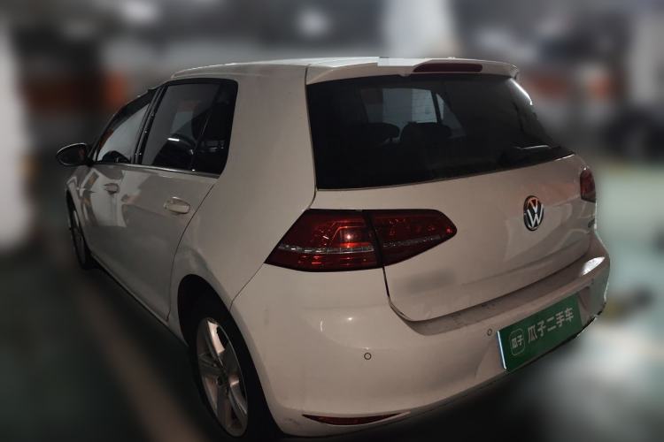 Used Volkswagen Golf 2016 1.6L Automatic Comfort Model Rear Left 45 Deg