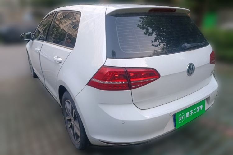 Used Volkswagen Golf 2016 230TSI Automatic Luxury Version Rear Left 45 Deg