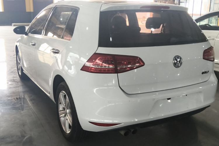 Used Volkswagen Golf 2016 230TSI Automatic Comfort Version Rear Left 45 Deg