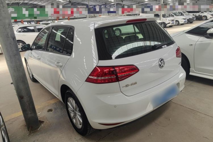 Used Volkswagen Golf 2016 1.6L Manual Fashion Edition Rear Left 45 Deg