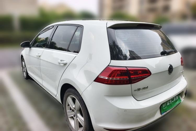 Used Volkswagen Golf 2016 1.6L Automatic Comfort Model Rear Left 45 Deg