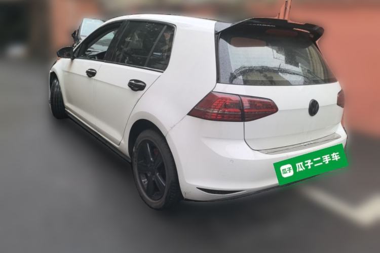Used Volkswagen Golf 2016 1.6L Automatic Comfort Model Rear Left 45 Deg