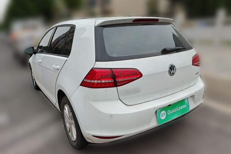 Used Volkswagen Golf 2016 1.6L Automatic Fashion Model Rear Left 45 Deg